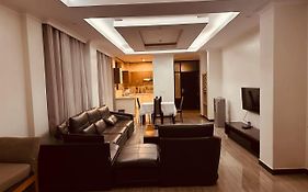 Amora Apartment
